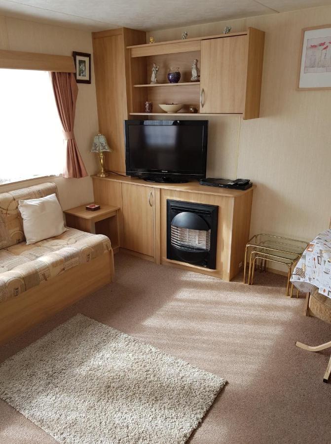 Pg49 8 Berth Pet Friendly Caravan Golden Palm Campsite Chapel Saint Leonards